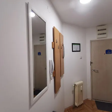 Nacional 2 Apartman
