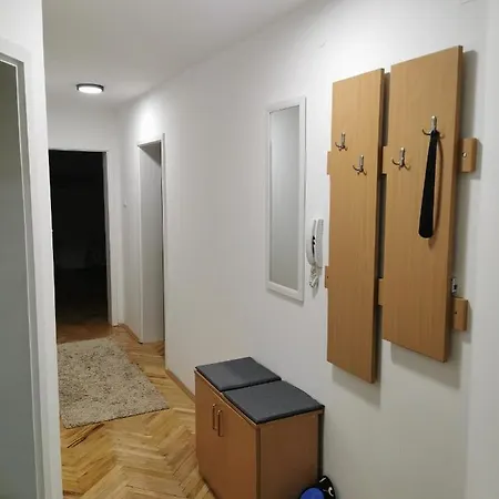 Nacional 2 Apartman Apartman Szabadka