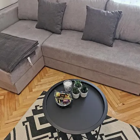 Nacional 2 Apartman Szabadka